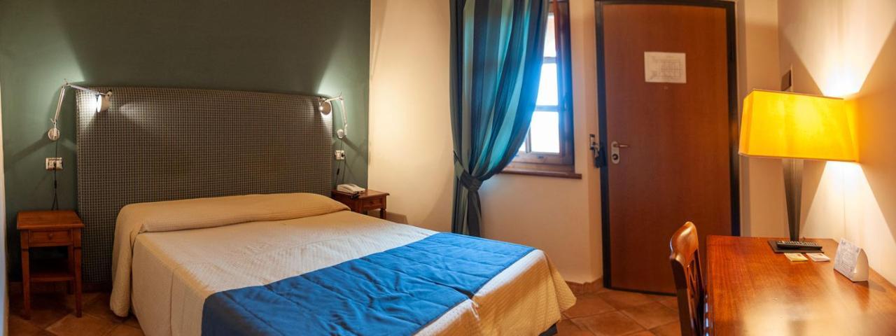 Hotel La Fattoria San Giovanni Di Baiano Екстериор снимка