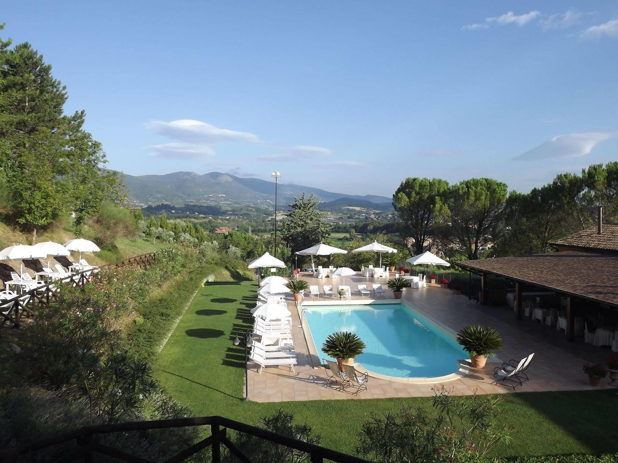 Hotel La Fattoria San Giovanni Di Baiano Екстериор снимка